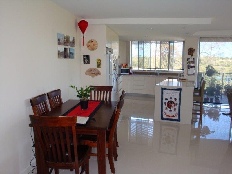 9/2 The Promenade, Boyne Island QLD 4680