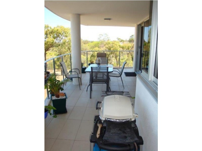9/2 The Promenade, Boyne Island QLD 4680