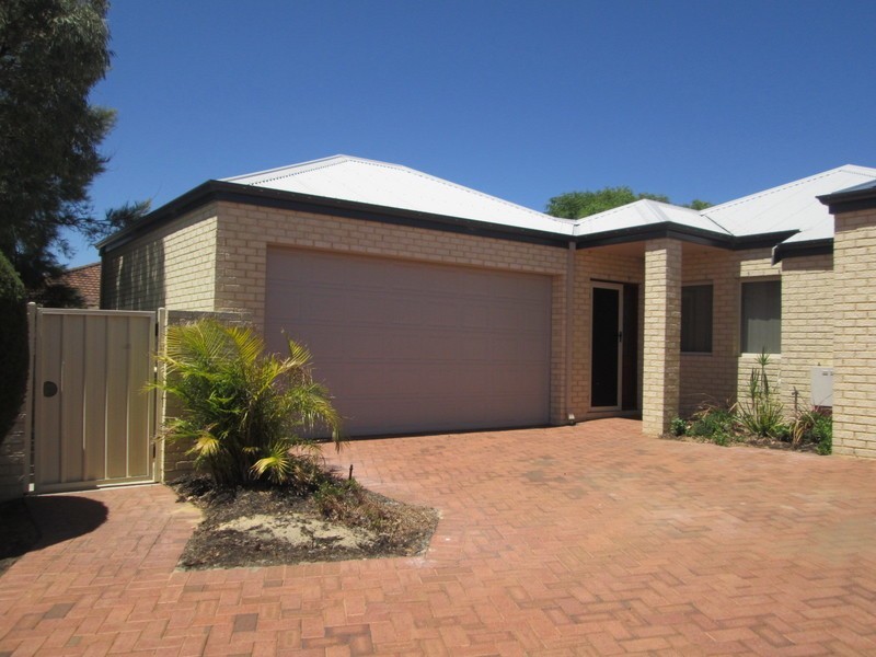 1/26 Earlsferry Green, Kinross WA 6028