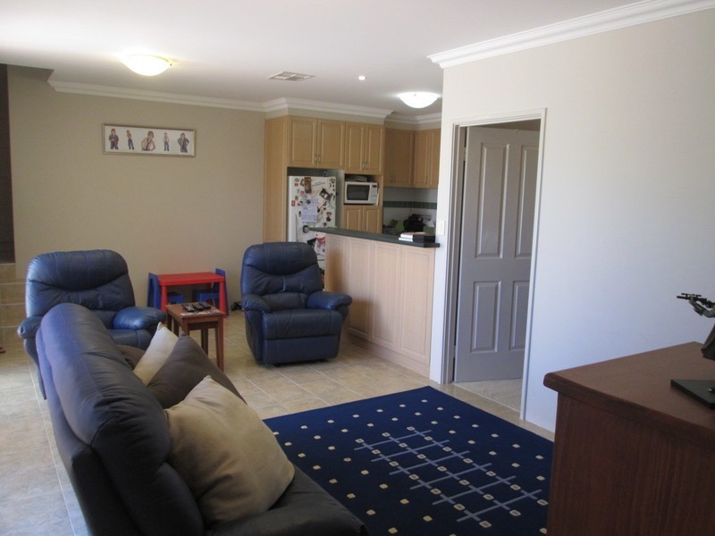 1/26 Earlsferry Green, Kinross WA 6028