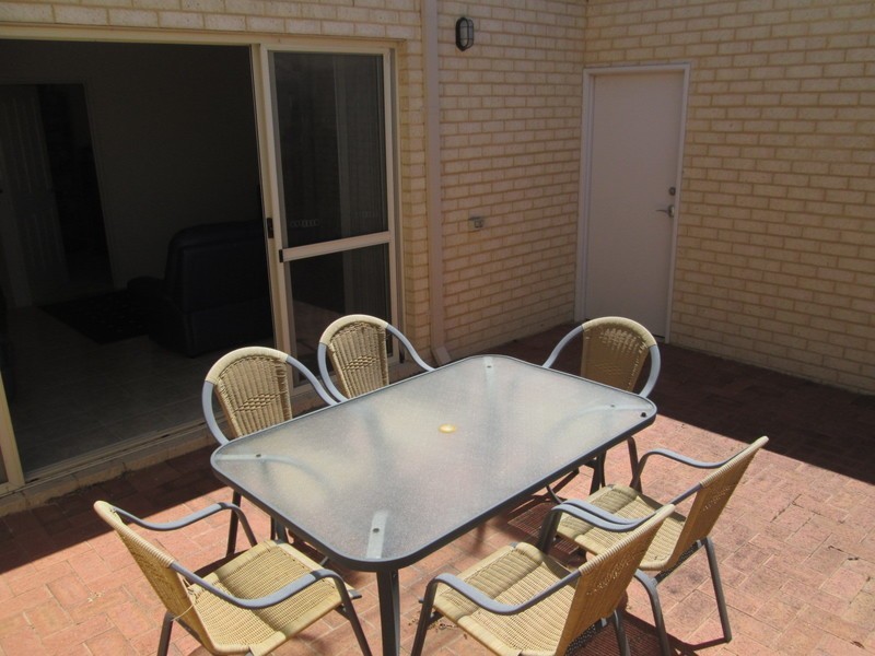 1/26 Earlsferry Green, Kinross WA 6028