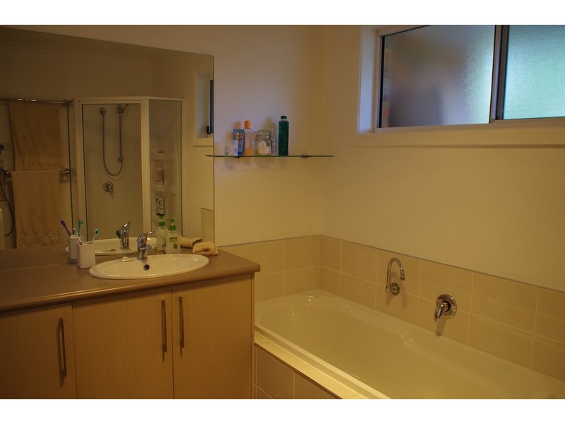 3/241 Bligh Street, Warrane TAS 7018