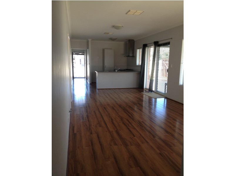 24 Elemi Bend, Atwell WA 6164