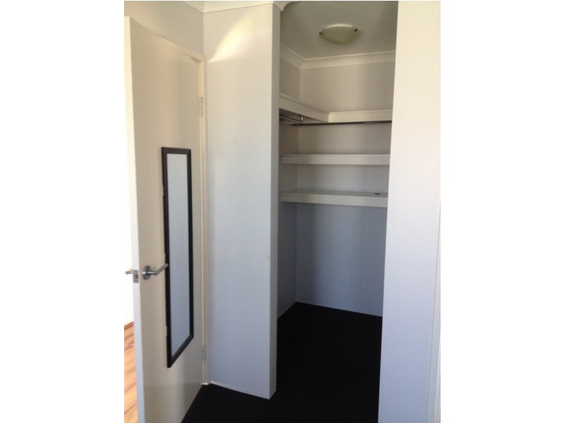 24 Elemi Bend, Atwell WA 6164