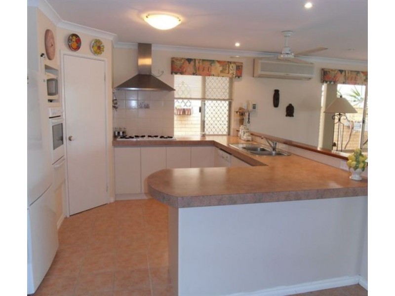 27 Tanderra Place, South Yunderup WA 6208