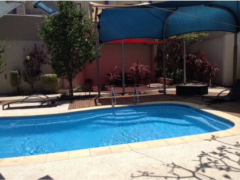 21/1 Walsh Loop, Joondalup WA 6027