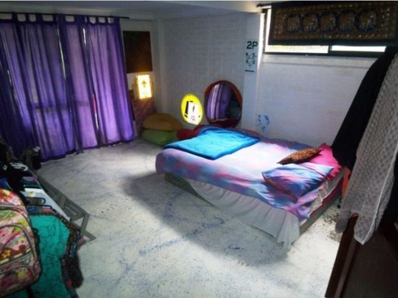 17 Grevillia Avenue, Southport QLD 4215