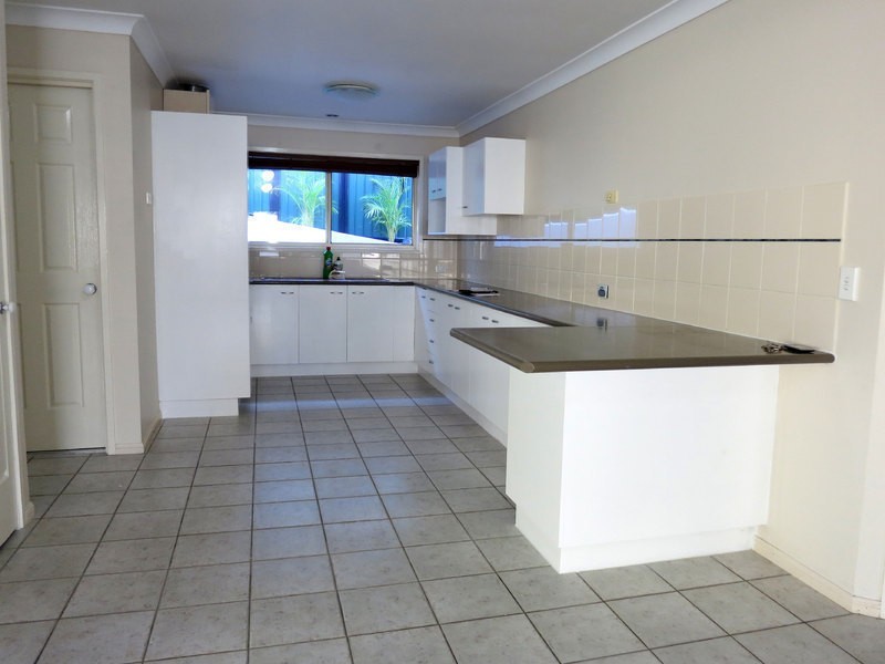 8 Stanfield Drive, Upper Coomera QLD 4209