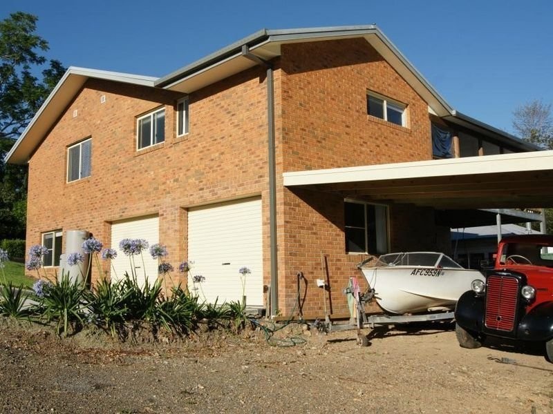 14 Winter Street, Tinonee NSW 2430