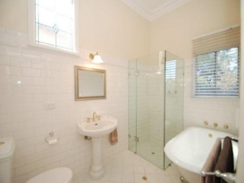 33 Olive Street, Prospect SA 5082