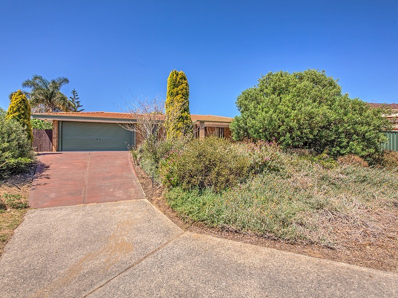7 Ruth Court, Duncraig WA 6023