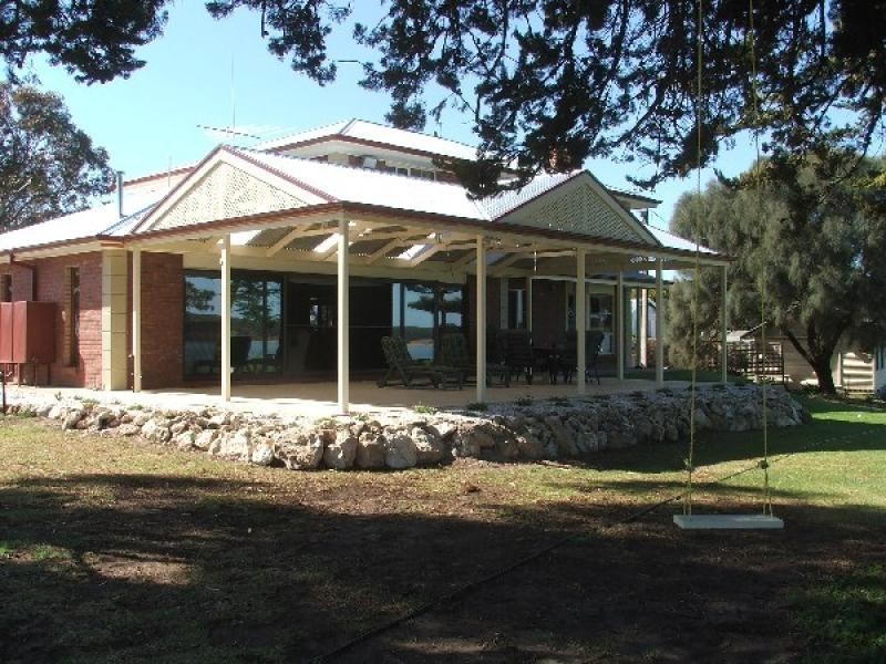 11 Finniss Street, Clayton SA 5256