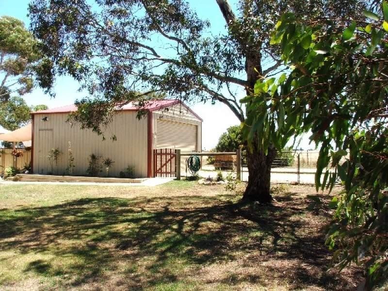 11 Finniss Street, Clayton SA 5256