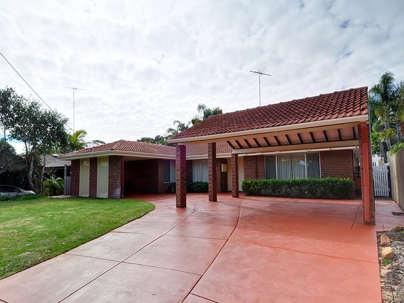 118 Duffy Road, Carine WA 6020