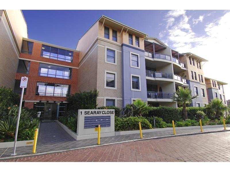1 Searay Close, Chiswick NSW 2046