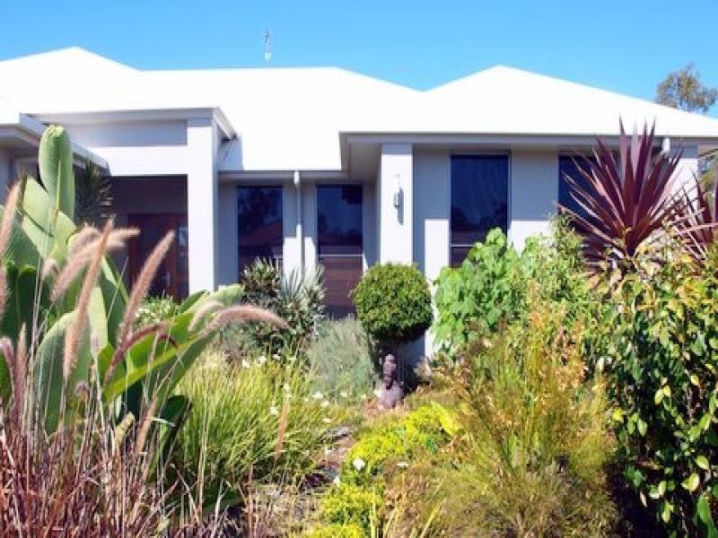 106 The Avenue, Peregian Springs QLD 4573