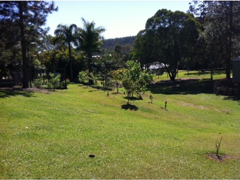 41 Howard Hughes Court, Maudsland QLD 4210