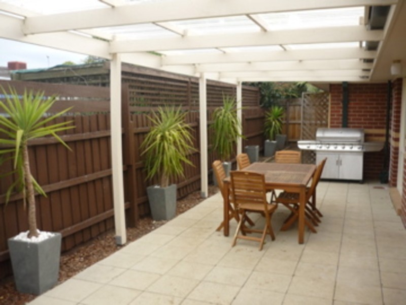 2/40 Elizabeth Street, Bentleigh East VIC 3165