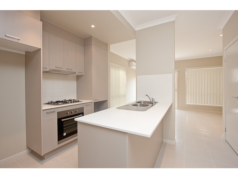 1703 Turpentine Road, Melton South VIC 3338