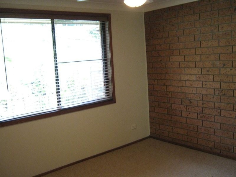 6/43 Rainforest Street, Wyoming NSW 2250