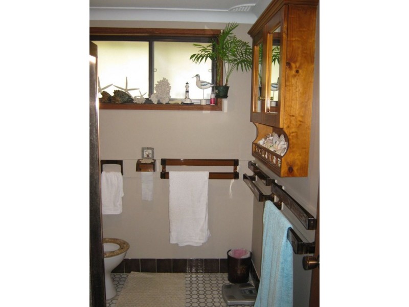 6/43 Rainforest Street, Wyoming NSW 2250