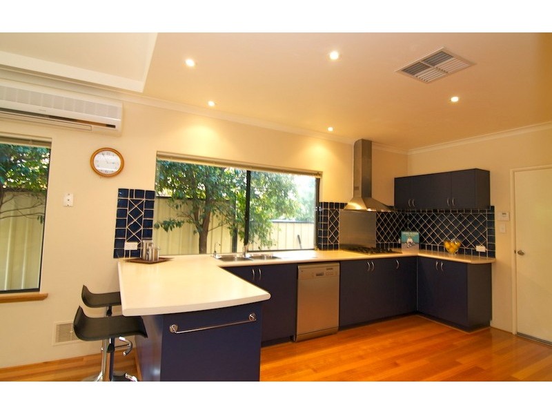 113 Clydebank Crescent, Kinross WA 6028