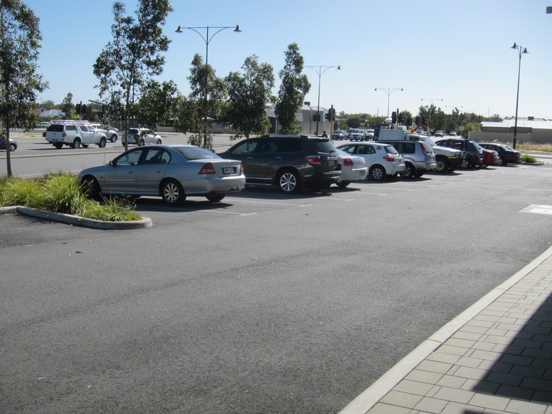 2/2 Brushfoot Boulevard, Hammond Park WA 6164