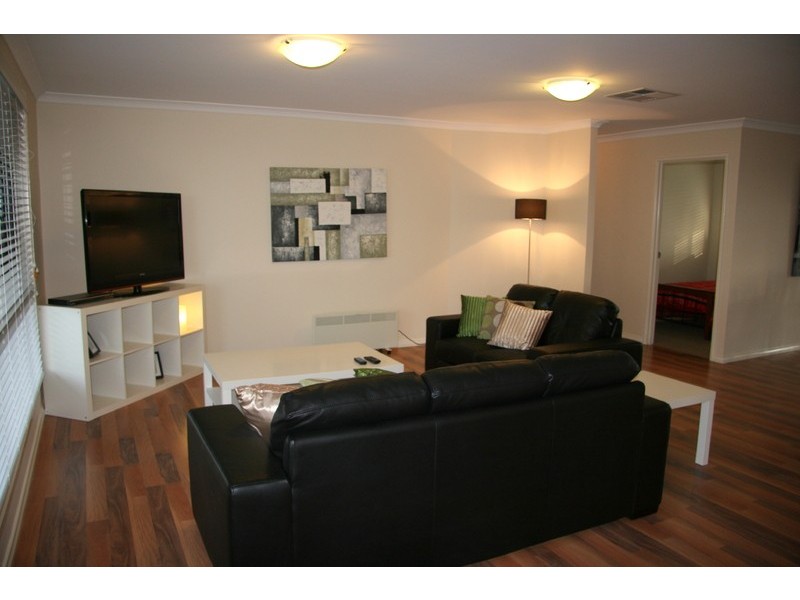 2 Agett Way, Northam WA 6401