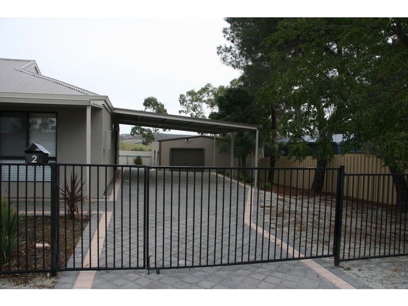 2 Agett Way, Northam WA 6401