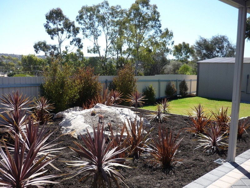 2 Agett Way, Northam WA 6401