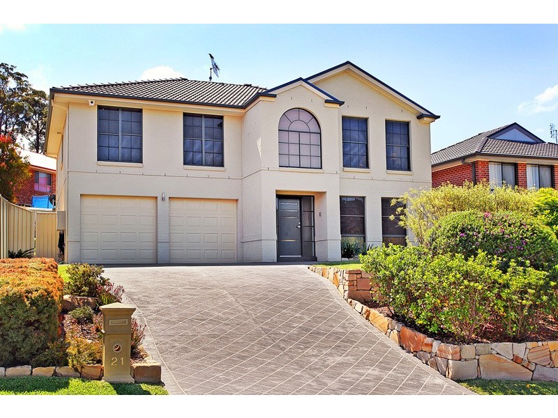 21 Warburton Close, Macquarie Hills NSW 2285