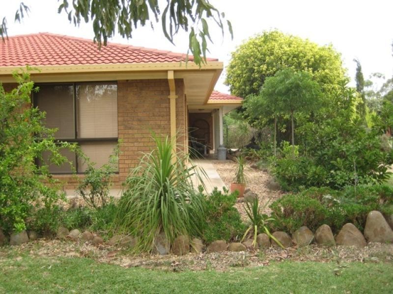 1 Cummins Avenue, Moree NSW 2400