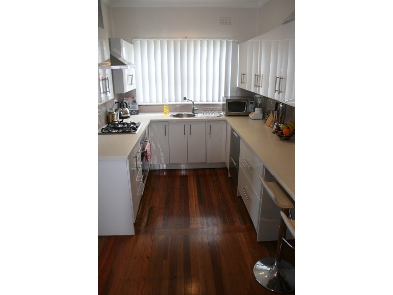 724 Lawrence Hargrave Drive, Coledale NSW 2515