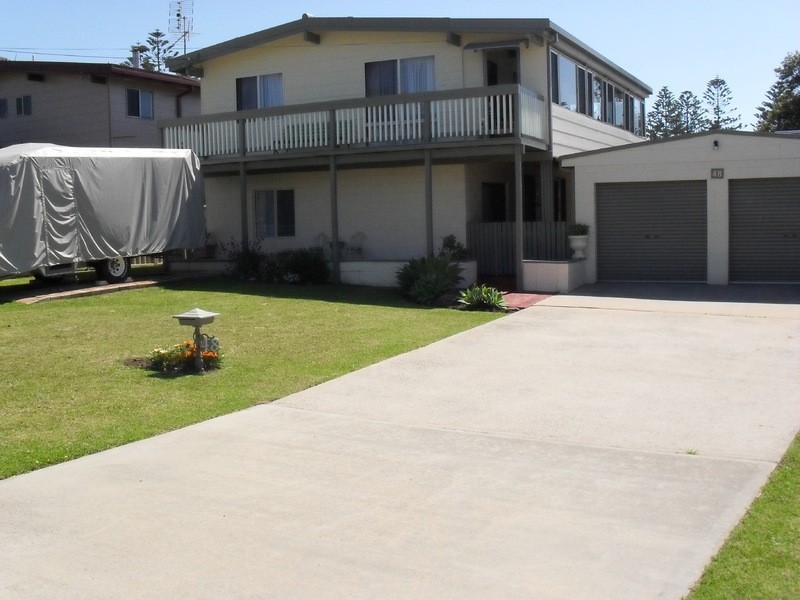 48 Beach Street, Tuross Head NSW 2537