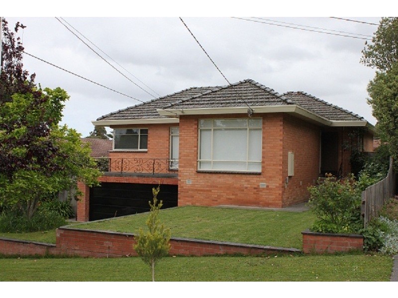 16 Graeme Ave, Ringwood VIC 3134
