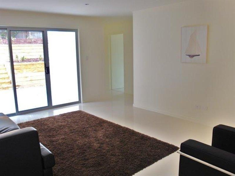 30 The Lakes Way, Elizabeth Beach NSW 2428