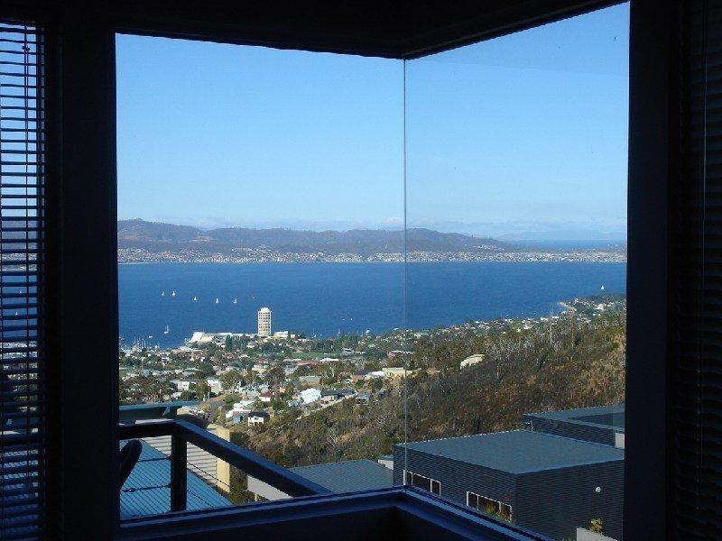 91 Hillcrest Road, Tolmans Hill TAS 7007