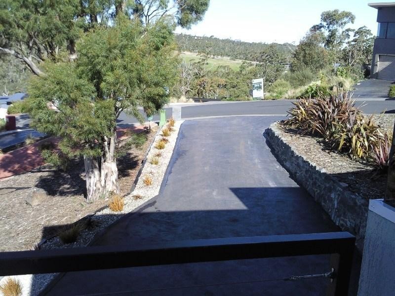 91 Hillcrest Road, Tolmans Hill TAS 7007