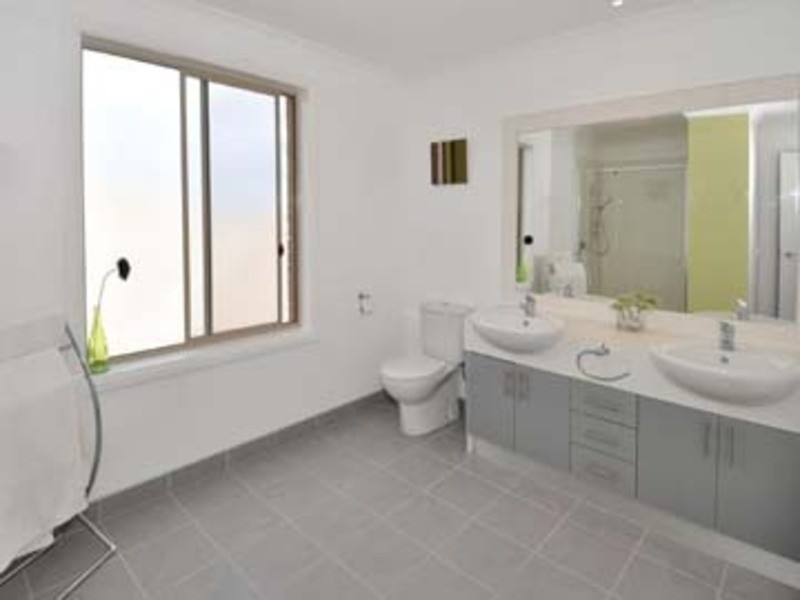 N/A N/A, Caroline Springs VIC 3023