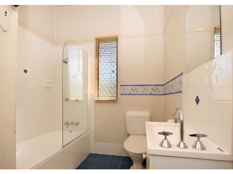 30  Kidgell Street, Stafford QLD 4053