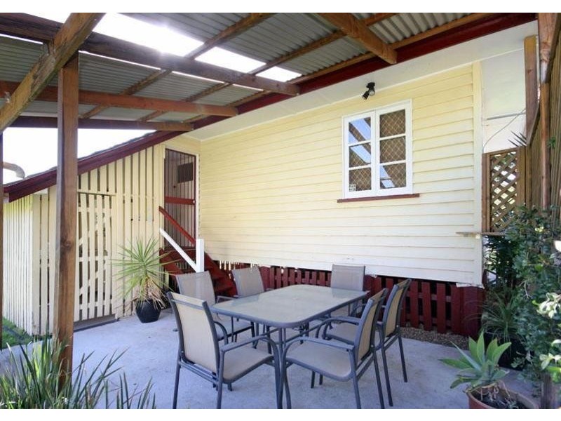 30  Kidgell Street, Stafford QLD 4053