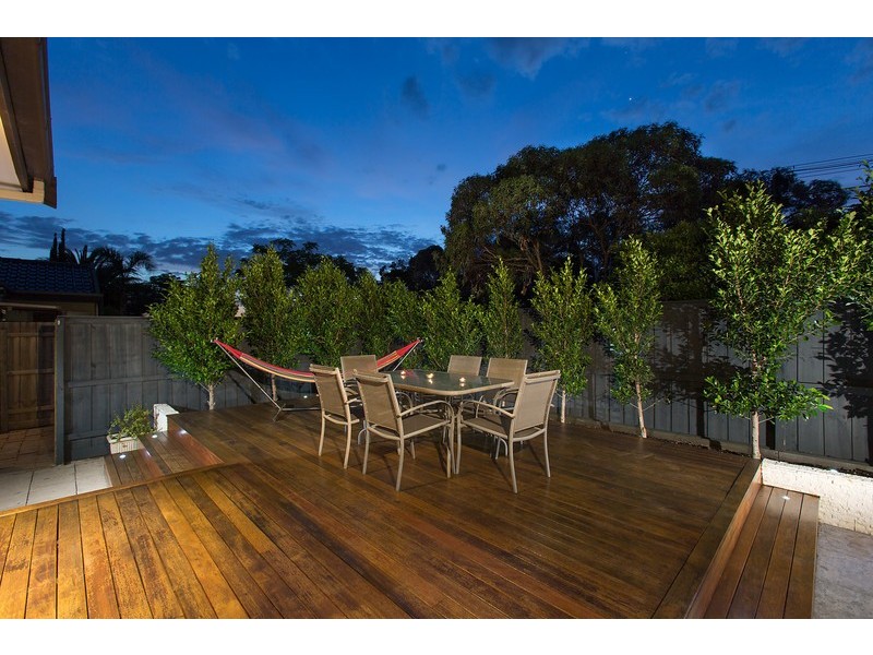8/4 – 8 Renver Road, Clayton VIC 3168