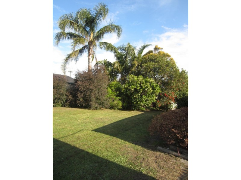 2 Twofold Place, Dingley Village VIC 3172