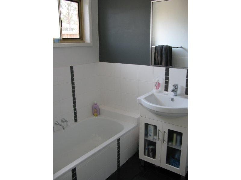 2/32 Mildura Drive, Helensvale QLD 4212