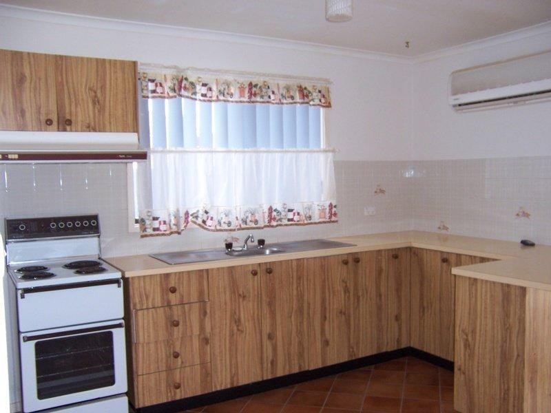 21 Stinson Street, Coolamon NSW 2701