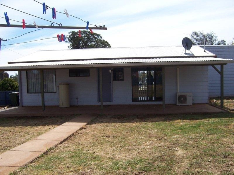 21 Stinson Street, Coolamon NSW 2701