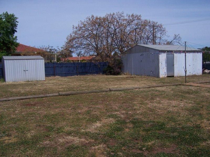 21 Stinson Street, Coolamon NSW 2701