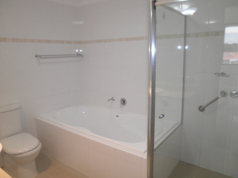 1 Searay Close, Chiswick NSW 2046