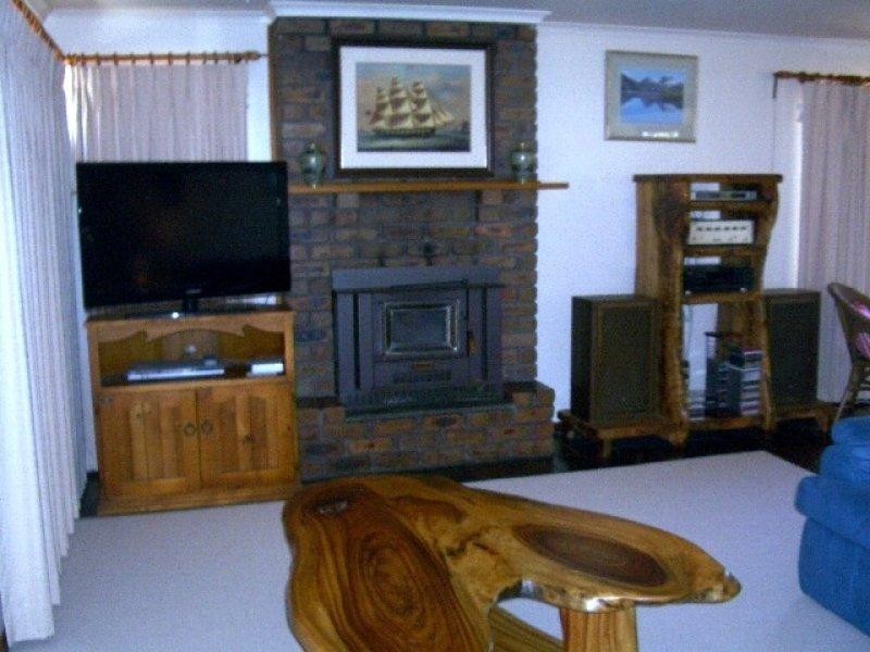 12 Berrambool Drive, Merimbula NSW 2548