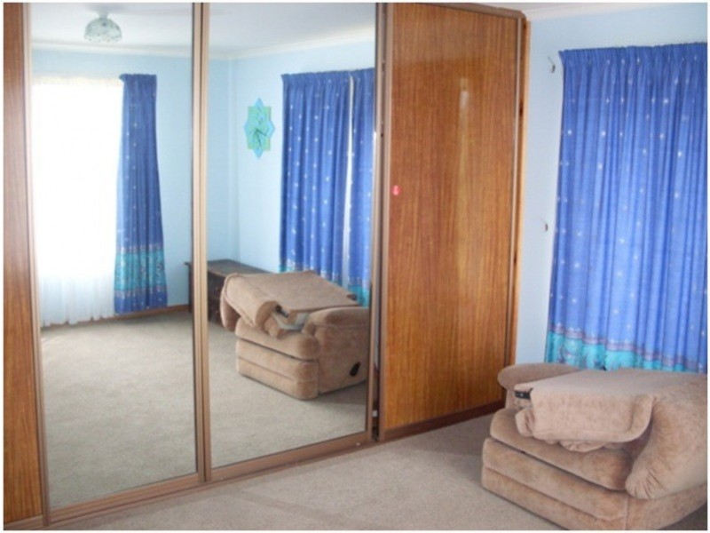 1 Little Quiggins St, Waratah TAS 7321